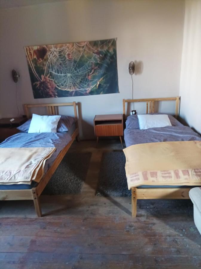 Bakancstanya Ketbodony Extérieur photo