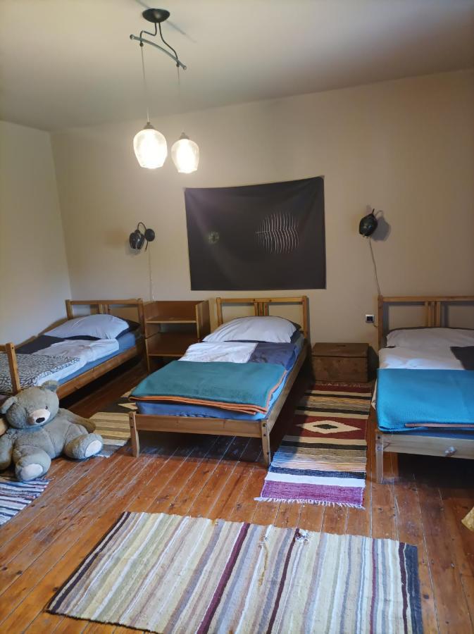 Bakancstanya Ketbodony Extérieur photo