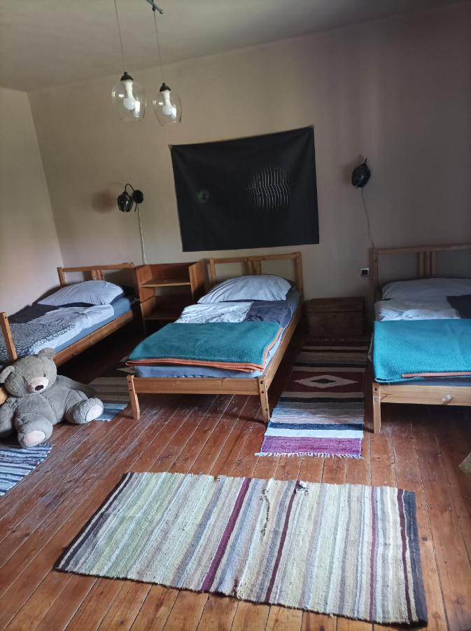 Bakancstanya Ketbodony Extérieur photo